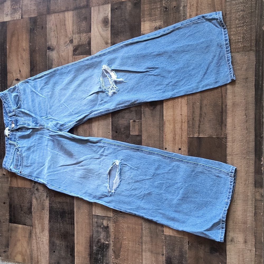 H&M Wide Leg High Rise Distressed Light Wash Jeans Sz 4 Women